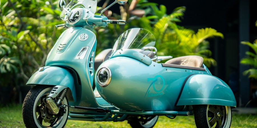 Custom Sidecar Vespa & Motor – Scooter99